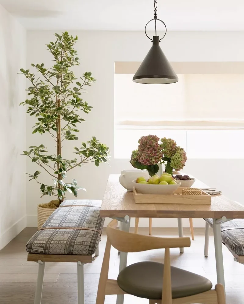 43 Stunning Dining Table Centerpiece Ideas for Every Season 29 Fruit and Flowers