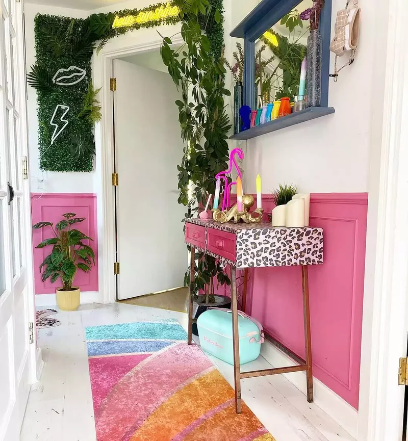 Get Playful With Candlesticks and Neon Signs