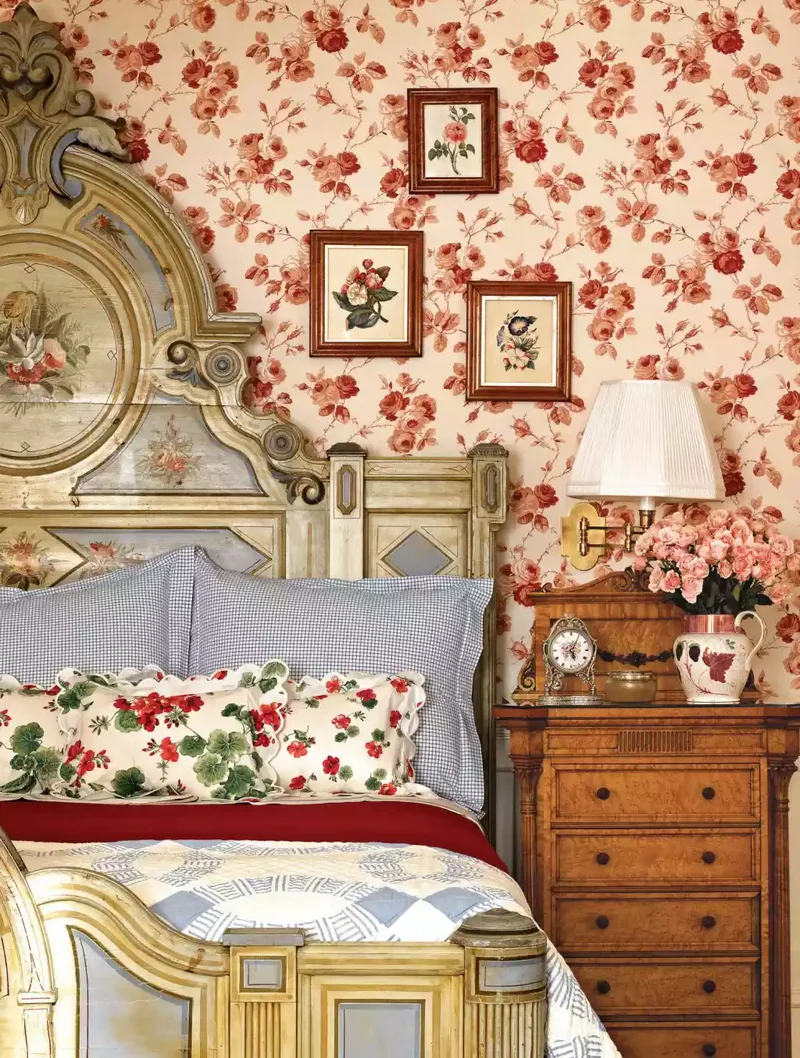 Get Romantic With Red Roses