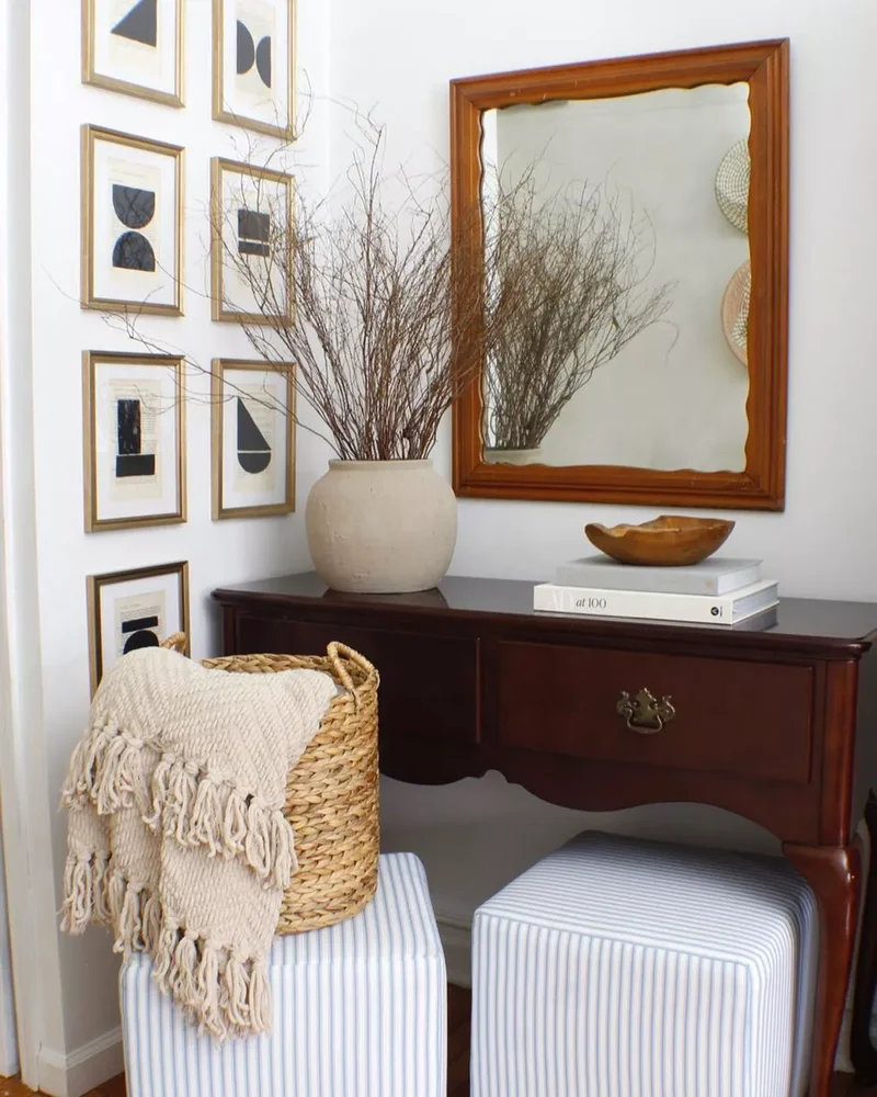 51 Entryway Mirror Ideas That Make Your Space Feel Larger 41 Get Your Height Right