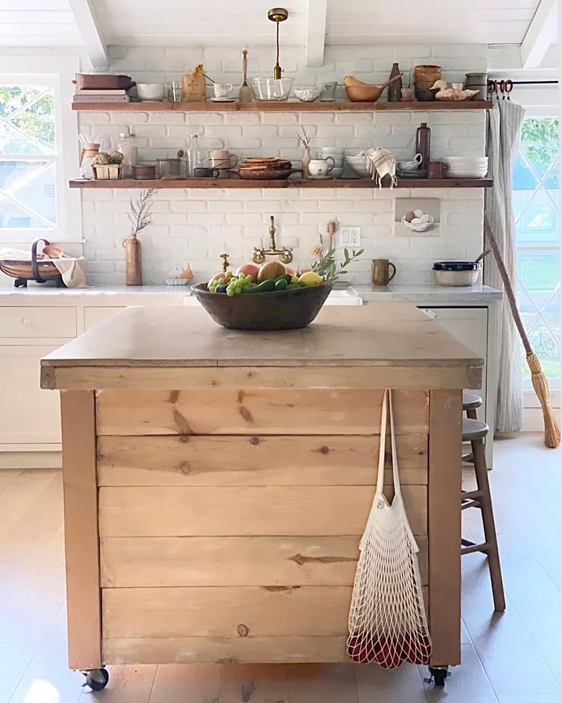 67 Farmhouse Style Ideas for Your Modern Rustic Home 62 Give Wood a Fresh Look