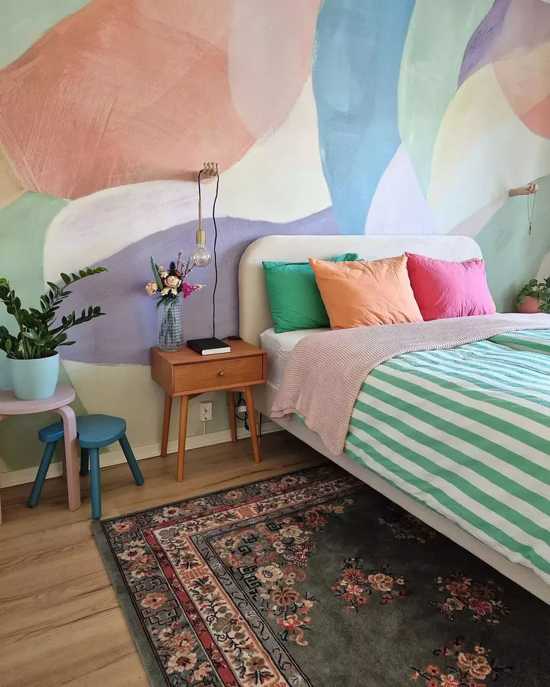 30 Beautiful Bedding Ideas to Make Your Bedroom Extra Cozy 28 Go Bold With Stripes