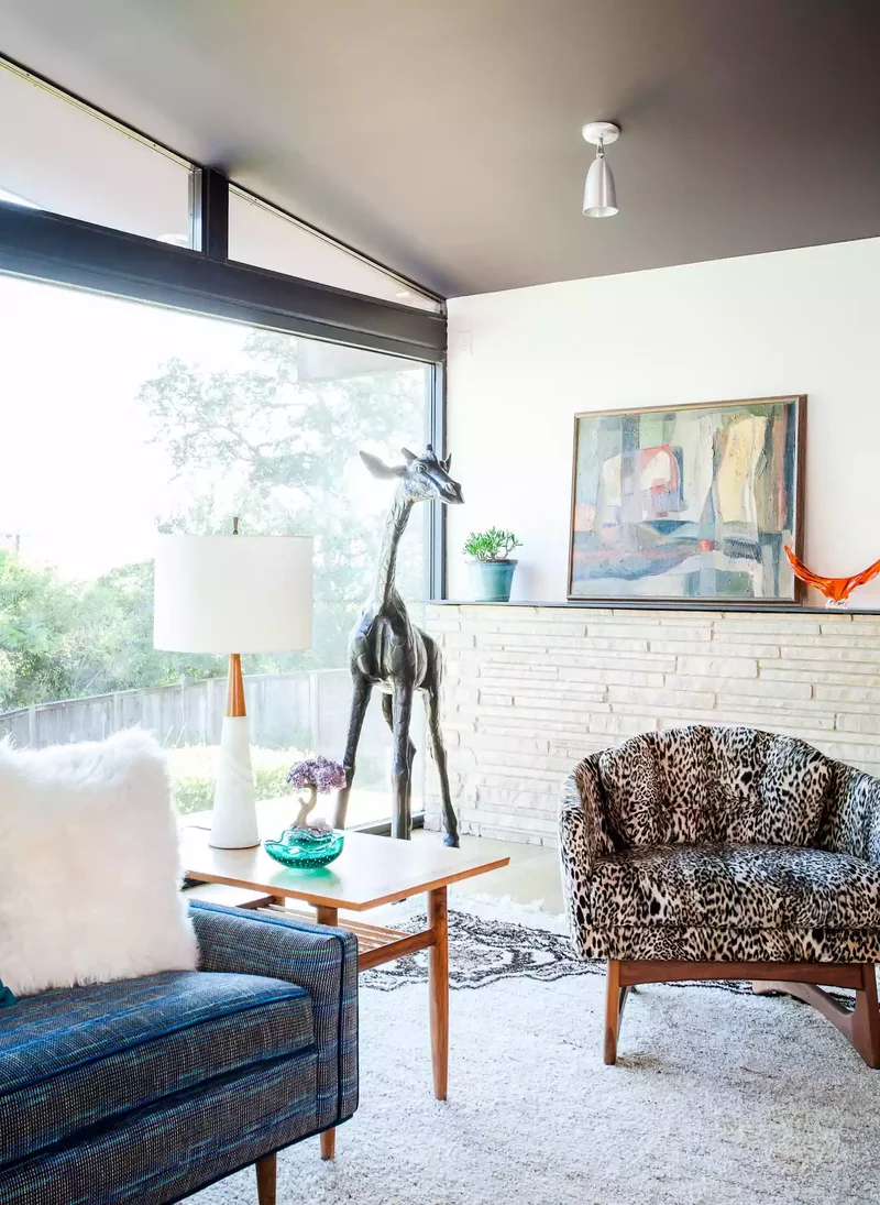 20 Creative Living Room Corner Ideas to Transform Your Space 1 Go Bold