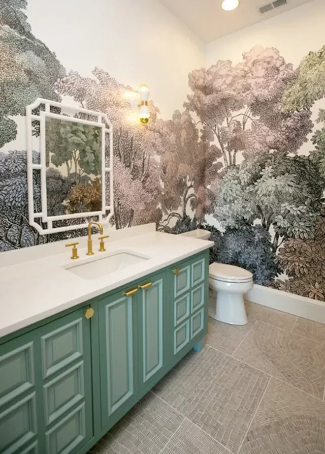 Go Dramatic With a Mural