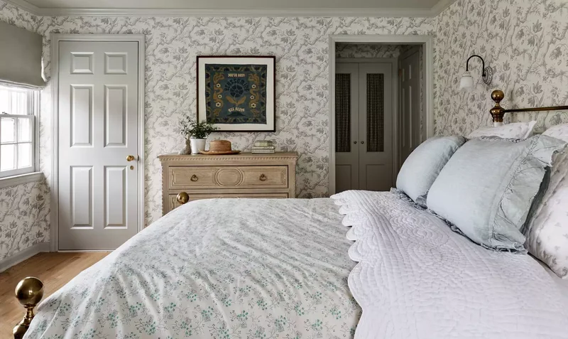 Go Grandmillennial With Gray