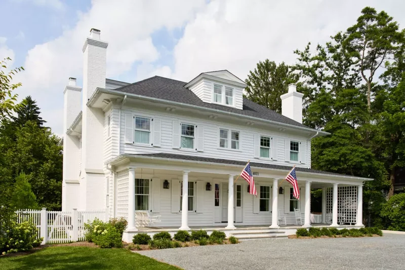 14 Affordable Picket Fence Ideas for Classic Curb Appeal 14 Go Monochromatic