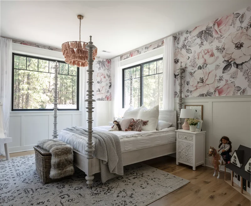 Go Vintage with a Faded Rug