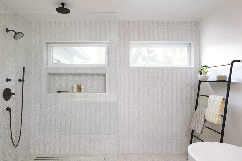 43 Bathroom Storage Solutions for More Space and Style 7 Go Wide