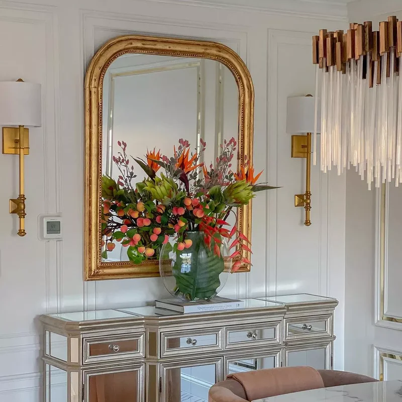 51 Entryway Mirror Ideas That Make Your Space Feel Larger 42 Go for the Gold