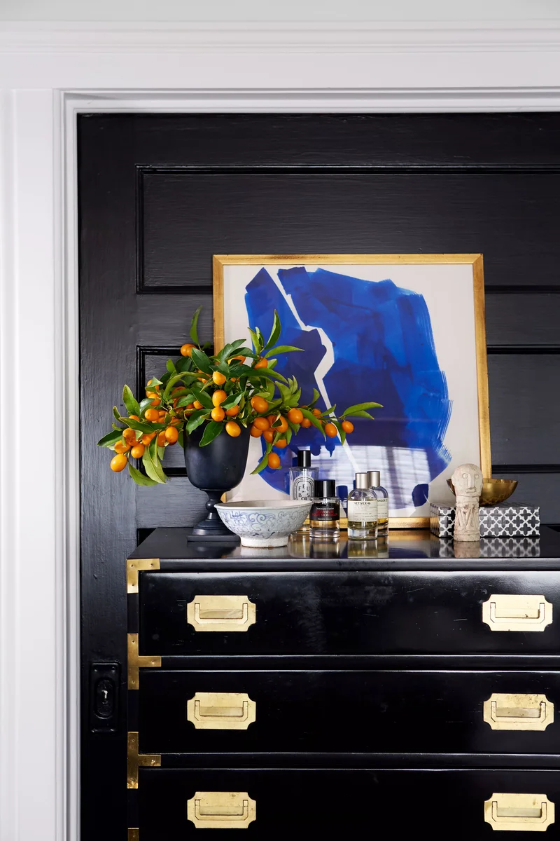 31 Sophisticated Black Bedroom Ideas for Your Dream Space 6 Gold and Black Bedroom Ideas