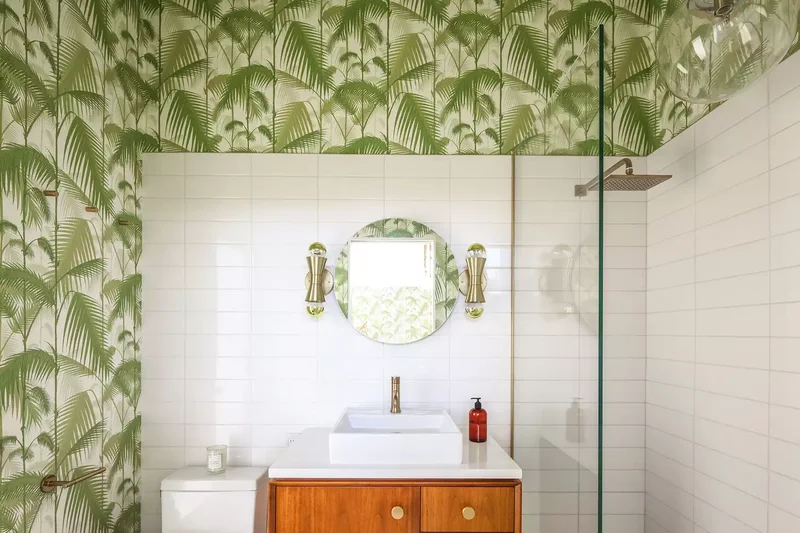 41 Bathroom Paint Color Ideas to Transform Your Space 5 Green + White