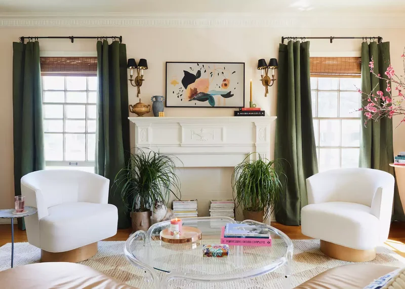 Hang Bold Green Drapes
