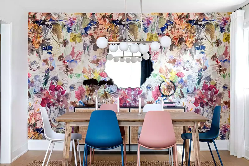 21 Accent Wall Ideas for Dining Rooms That Wow Your Guests 2 Hang Bold Modern Wallpaper