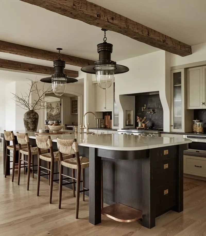 Hang Large-Scale Pendants