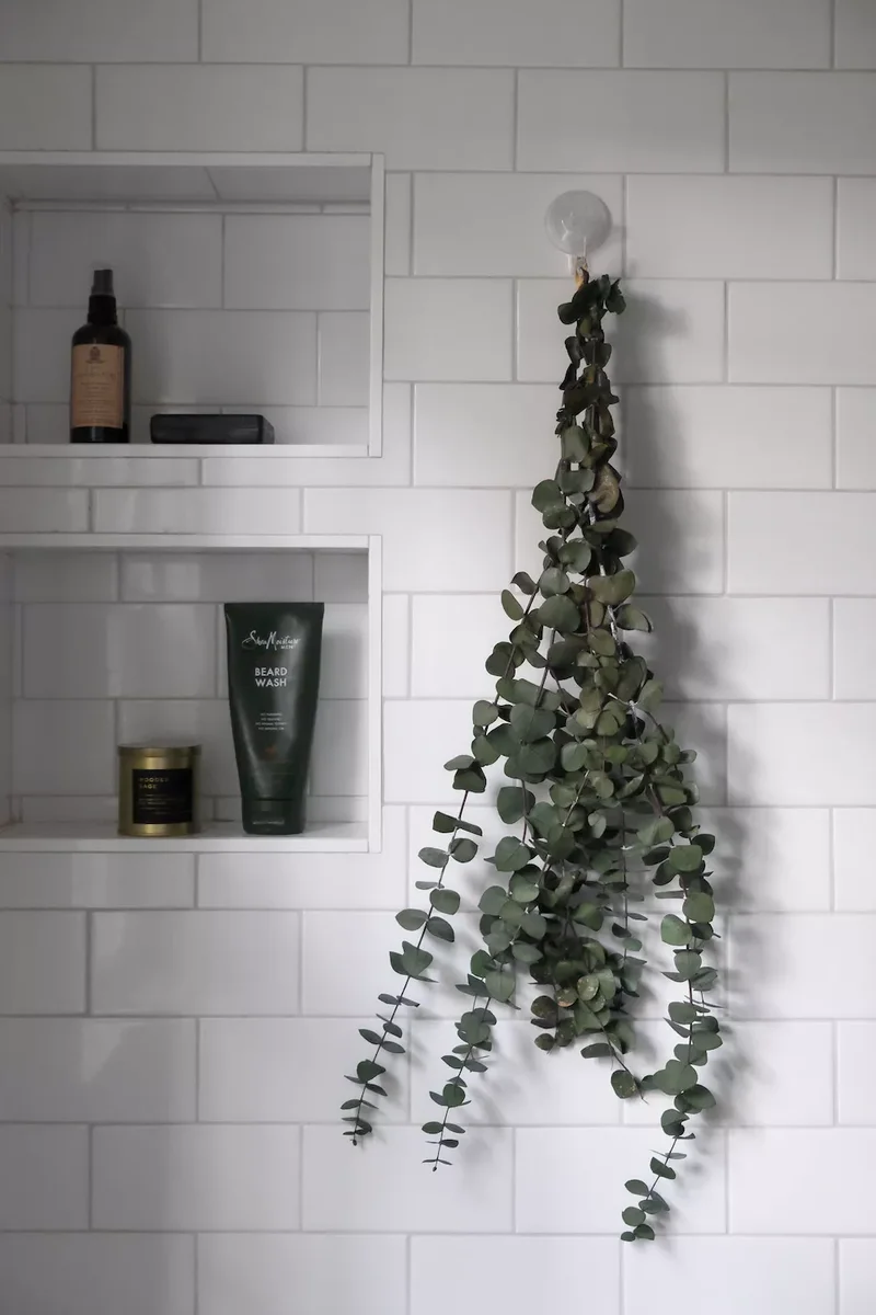 Decorating Your Bathroom for Christmas: 32 Festive Ideas 14 Hang a Eucalyptus Branch