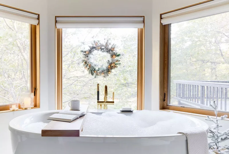 Decorating Your Bathroom for Christmas: 32 Festive Ideas 15 Hang a Pre-Lit Wreath