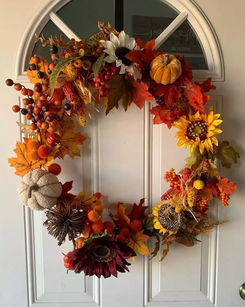 45 Halloween Wreath Ideas to Craft Before October Arrives 26 Harvest Halloween Wreath
