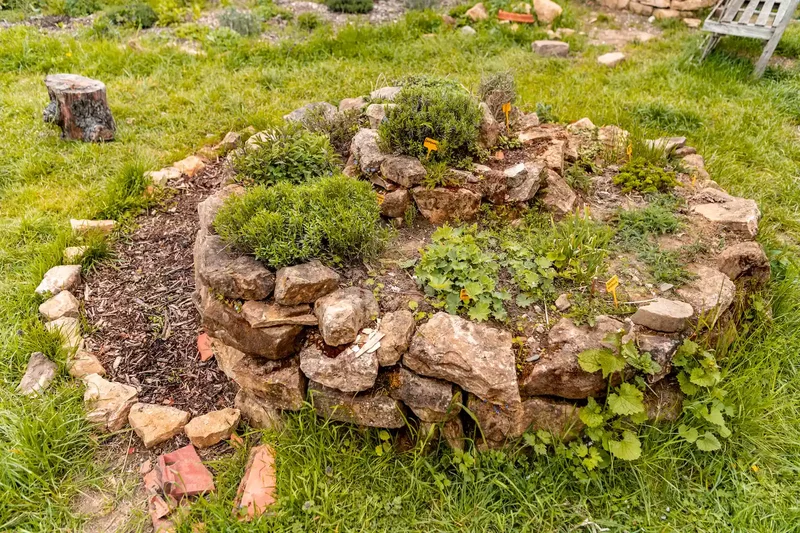 32 Creative Raised Garden Bed Ideas for Your Outdoor Space 7 Herb Spiral Garden
