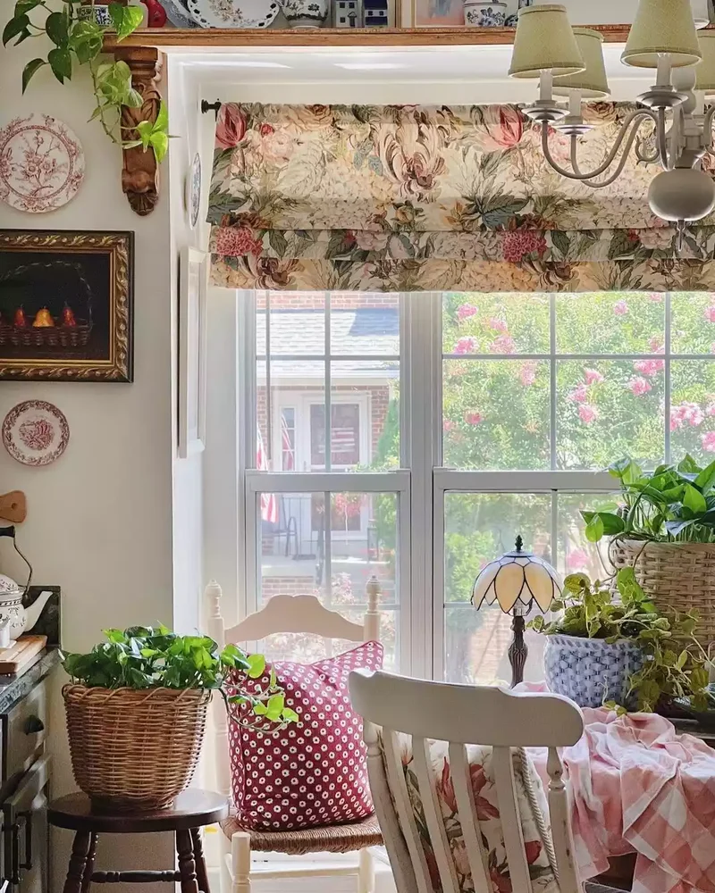 32 Country Kitchen Designs for a Cozy Cooking Retreat 3 High Up Storage