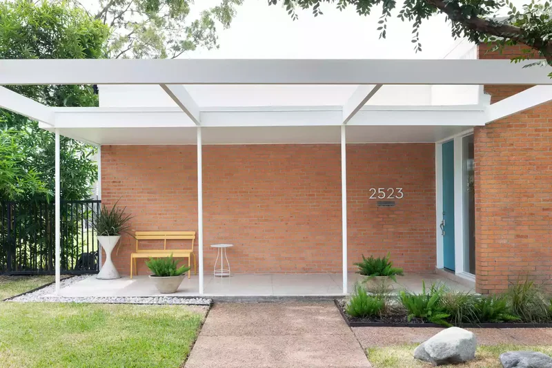 21 Front Entry Designs That Impress Before the Door Opens 4 House Number