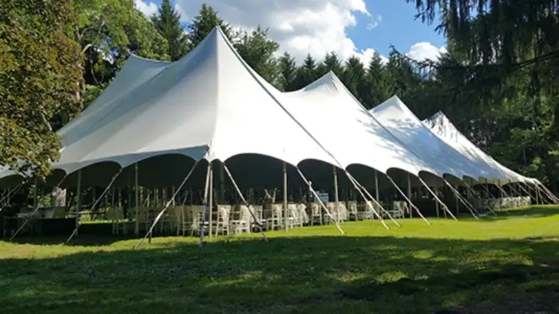 How To Select The Appropriate Tent Size For 40 Guests