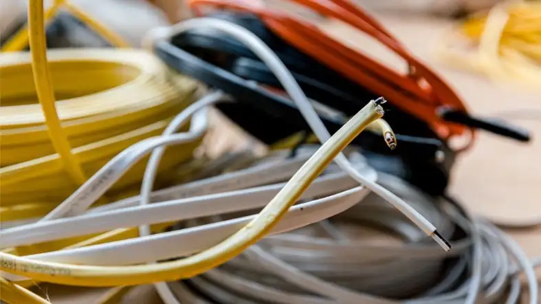 How to Determine the Appropriate Wire Size for Mobile Home Service