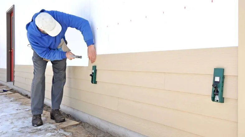 How to Determine the Right Nail Size for Your Smart Siding
