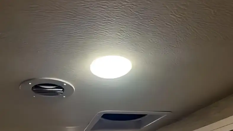 How to Troubleshoot and Fix Flickering Lights in One Room