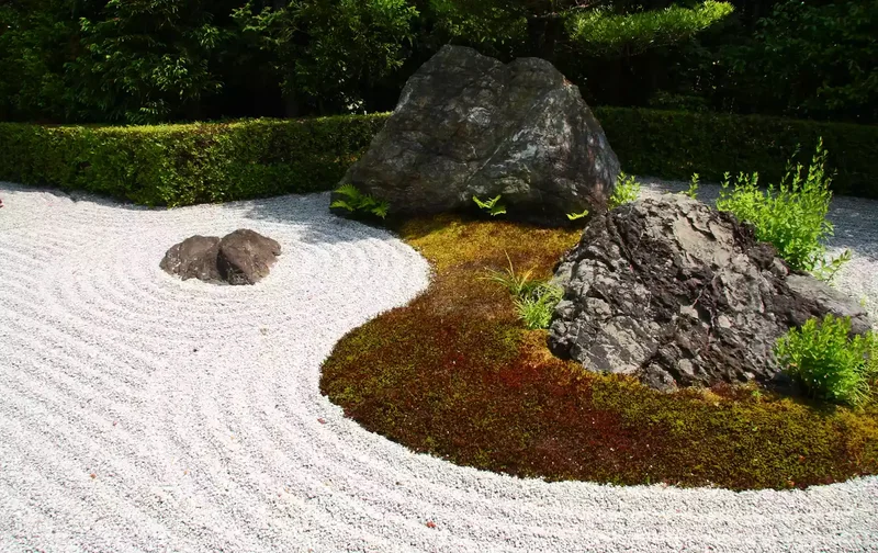 20 Beautiful Zen Garden Ideas for Peaceful Relaxation 4 Incorporate Moss