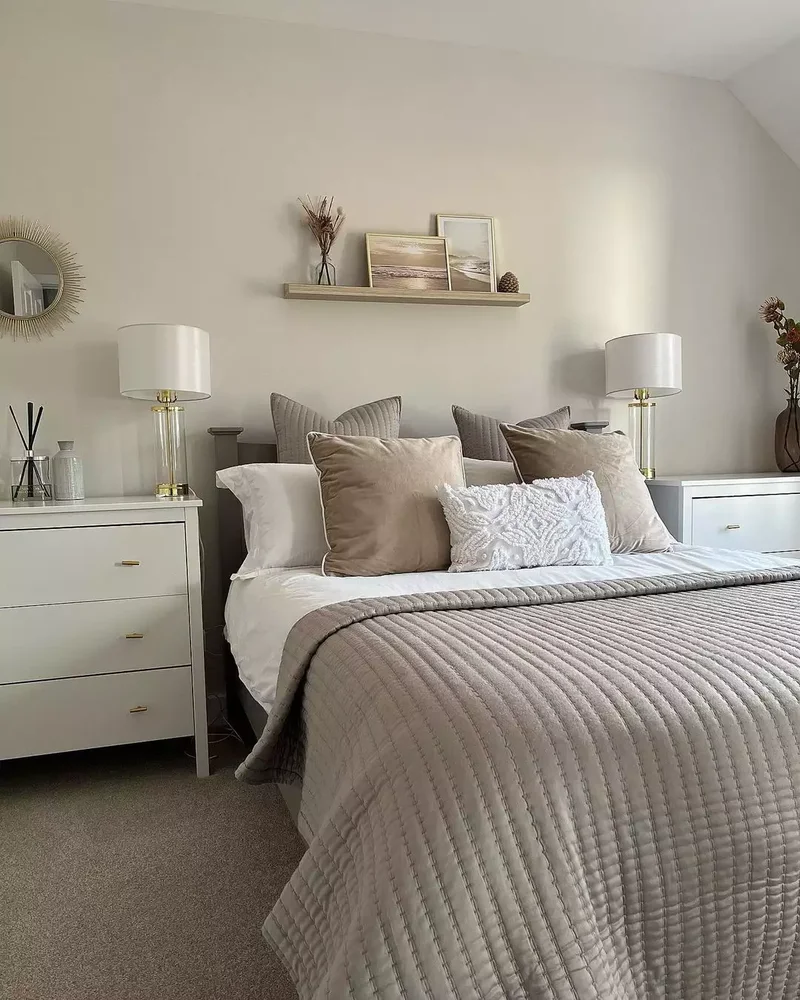 30 Beautiful Bedding Ideas to Make Your Bedroom Extra Cozy 11 Incorporate Neutrals