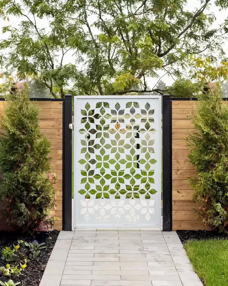 57 Stunning Garden Decor Ideas to Transform Your Outdoor Space 16 Incorporate White Accents