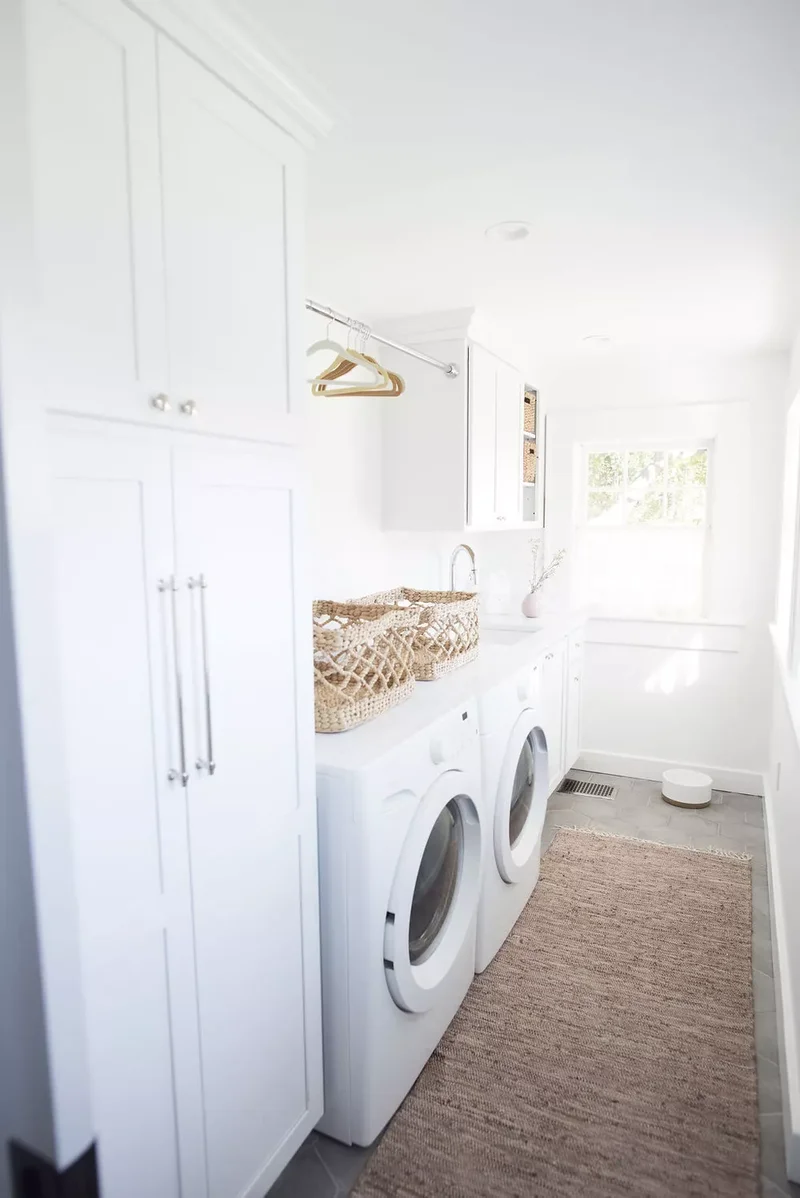 57 Laundry Room Ideas That Make Chores More Enjoyable 4 Incorporate Woven Accents