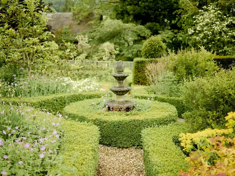 26 Secret Garden Ideas to Bring Your Favorite Books to Life 18 Install a Fountain