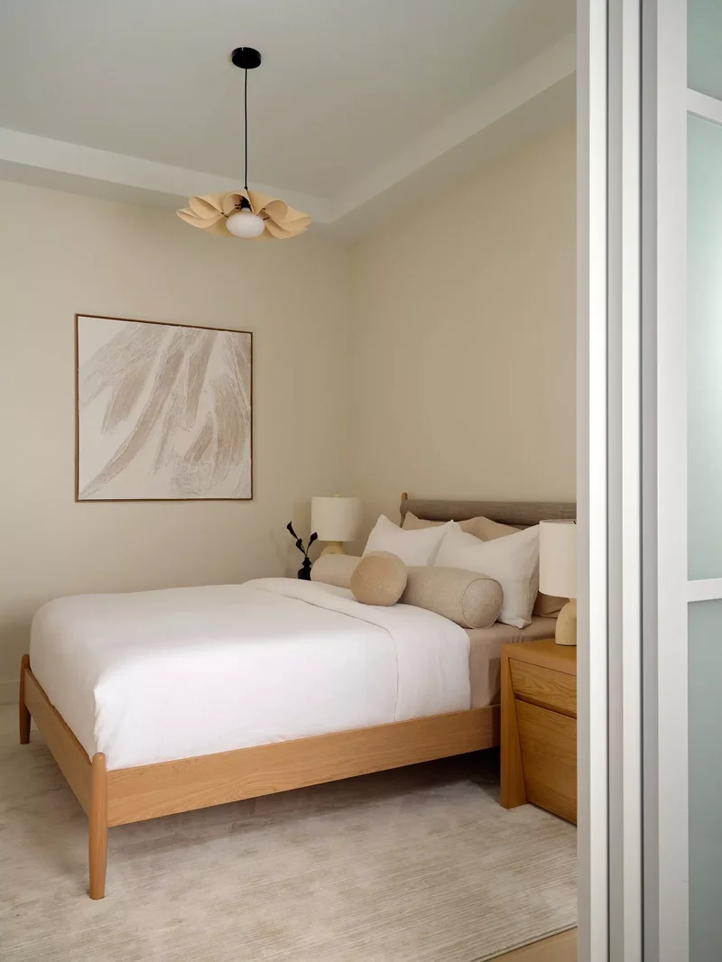 25 Designer Tray Ceiling Ideas to Style Your Fifth Wall 19 Keep It Minimal