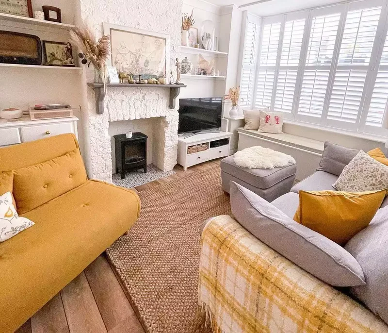 20 Yellow Living Room Ideas That Brighten Any Home 6 Keep It Soft and Muted