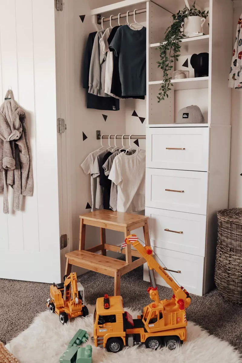Kid-Friendly DIY Closet
