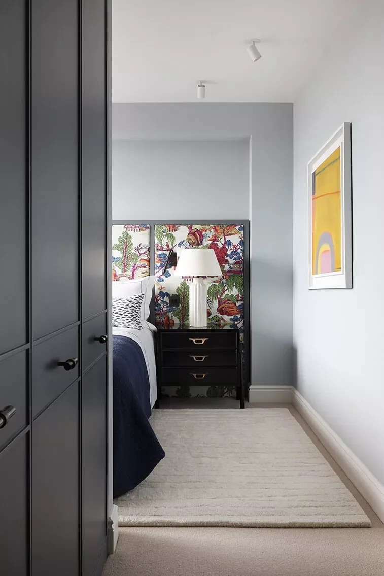 35 Painted Dresser Ideas to Add Style to Your Home 1 Lacquered Black Dresser