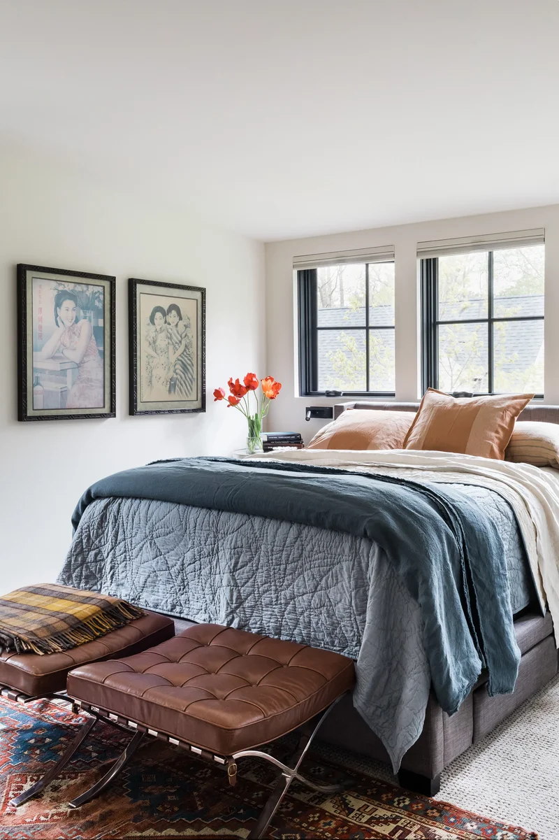 10 Clever Small Guest Bedroom Ideas for Cozy Comfort 9 Layer Linens