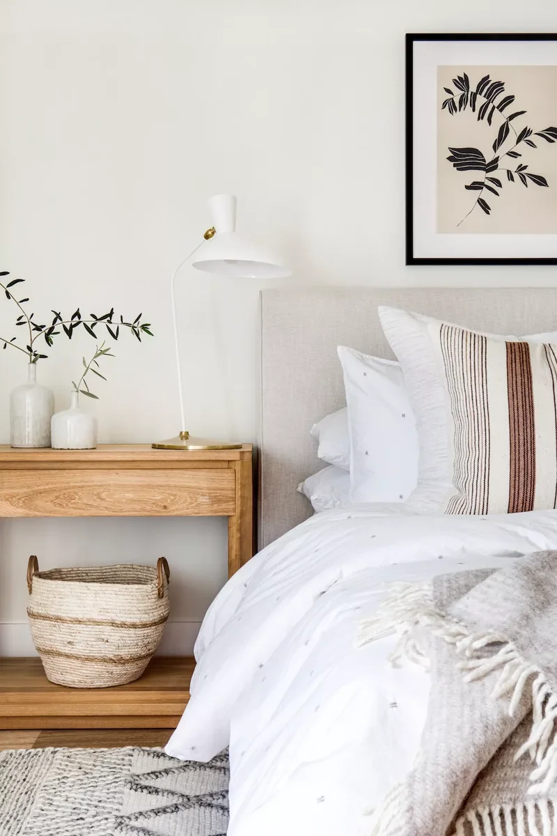 47 Bohemian Bedroom Designs That Feel Relaxed and Unique 18 Layer Neutral Textiles