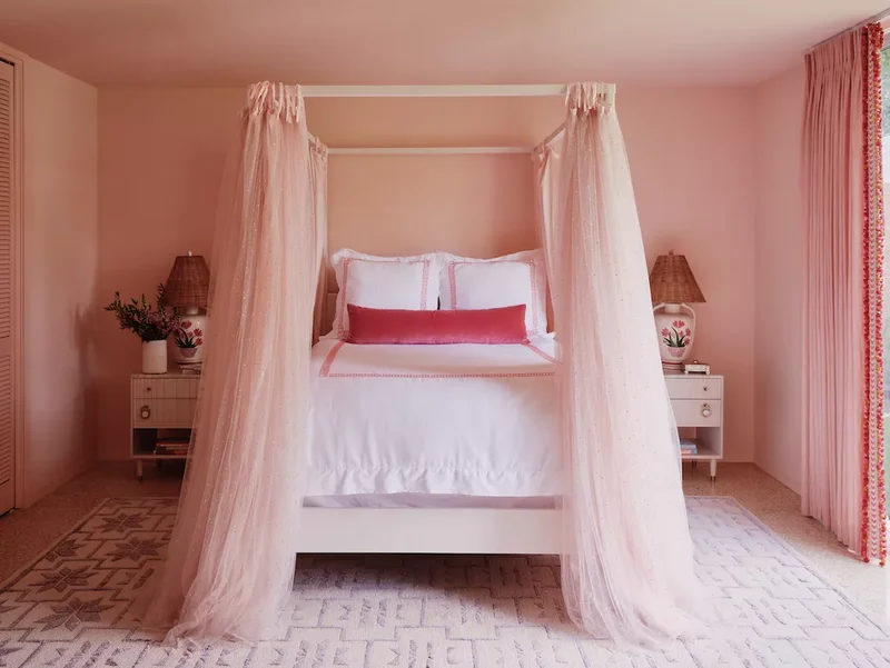 52 Creative and Stylish Teen Bedroom Design Inspirations 19 Layer Pink Tones