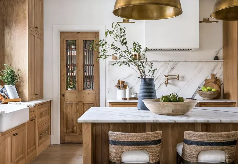 43 Stunning Dining Table Centerpiece Ideas for Every Season 43 Layered Centerpiece