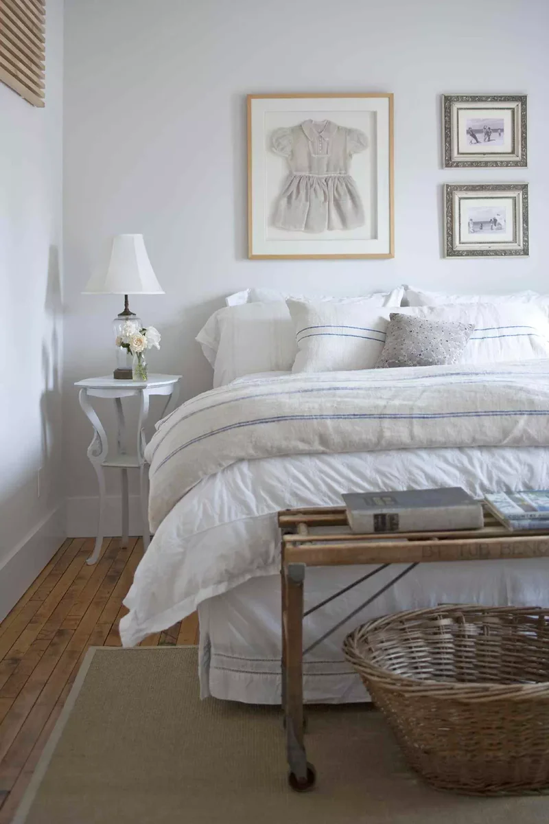 15 Cozy Farmhouse Bedroom Ideas to Transform Your Space 12 Layered Neutrals