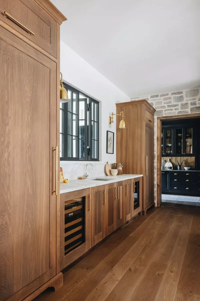 Link to a Back Kitchen