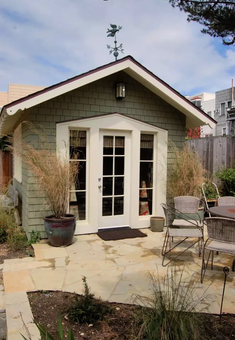 Little House in the Big City