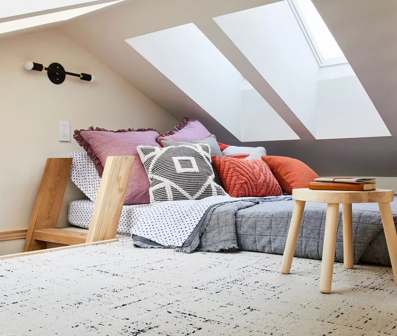 40 Bohemian Bedroom Ideas for Your Dreamy Personal Retreat 36 Loft-Style Boho Bedroom