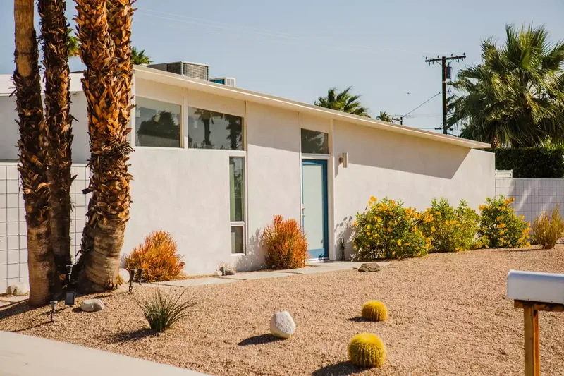 Low-Maintenance Front Yard