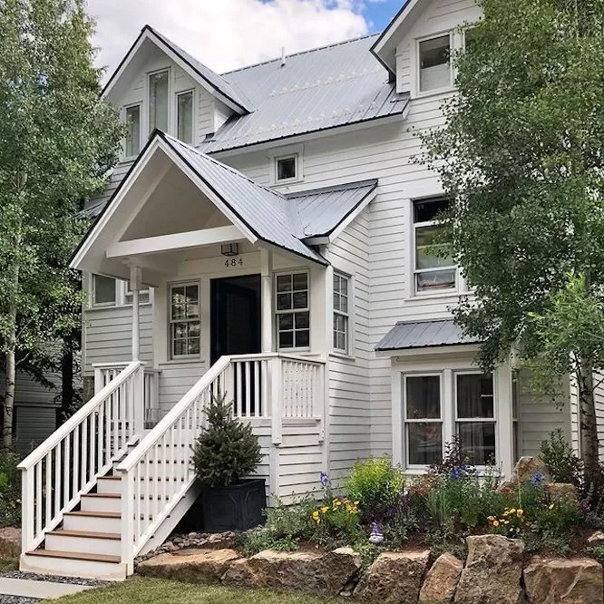 82 Stunning Front Yard Landscaping Ideas to Try This Spring 59 Low-Maintenance Rock Border