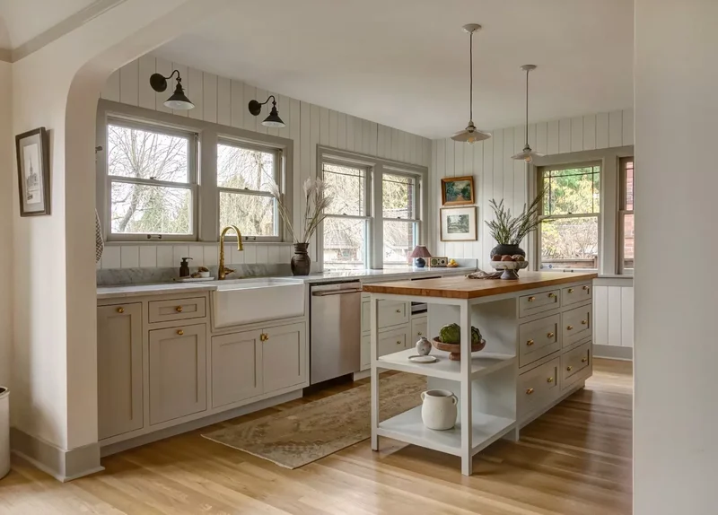 Low Marble Backsplash