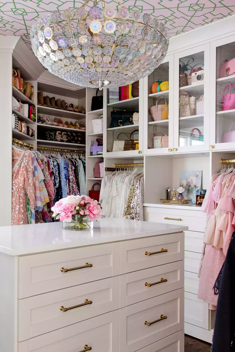 23 Closet Island Designs You'll Love Creating Yourself 4 Luxe Lighting