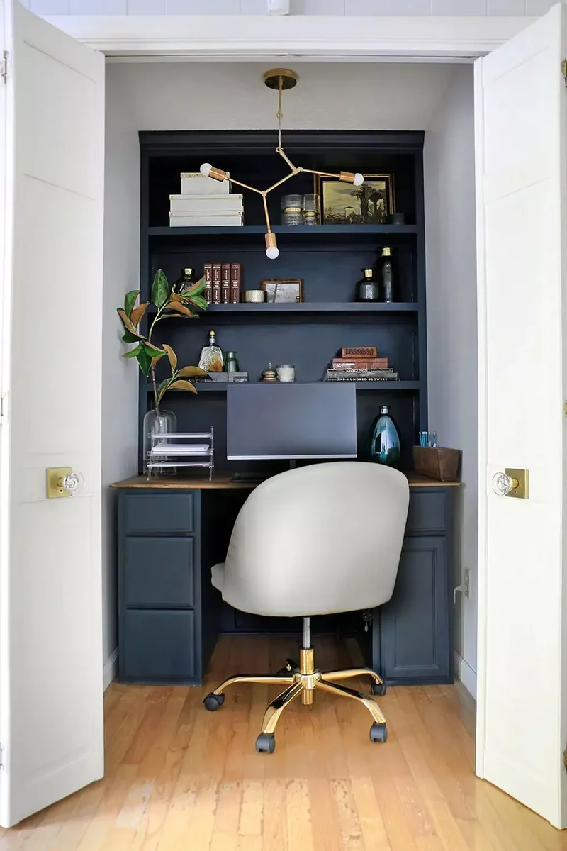 21 Clever Ideas for Adding a Desk to Your Living Room 9 Make It Disappear